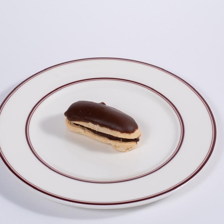 Chocolate Éclair